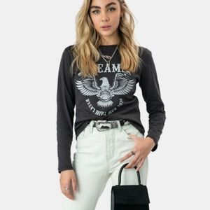 Adika American Dreams Rockstar Long Sleeve T-shirt in Gray Womens XS